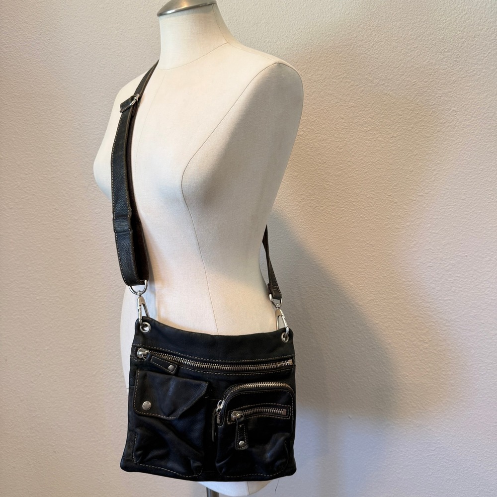 Fossil Black Leather Crossbody Bag Multi Pocket Organizer Messenger Silver Zip